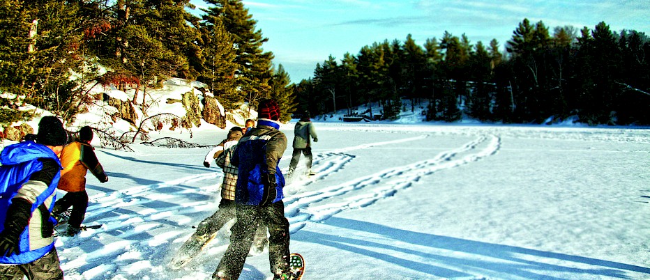 After wake up and breakfast, students can explore the Camp Muskoka trails by snowshoe! This is a fun and invigorating way to enjoy the Muskoka winter landscape and also a great way to get some exercise!